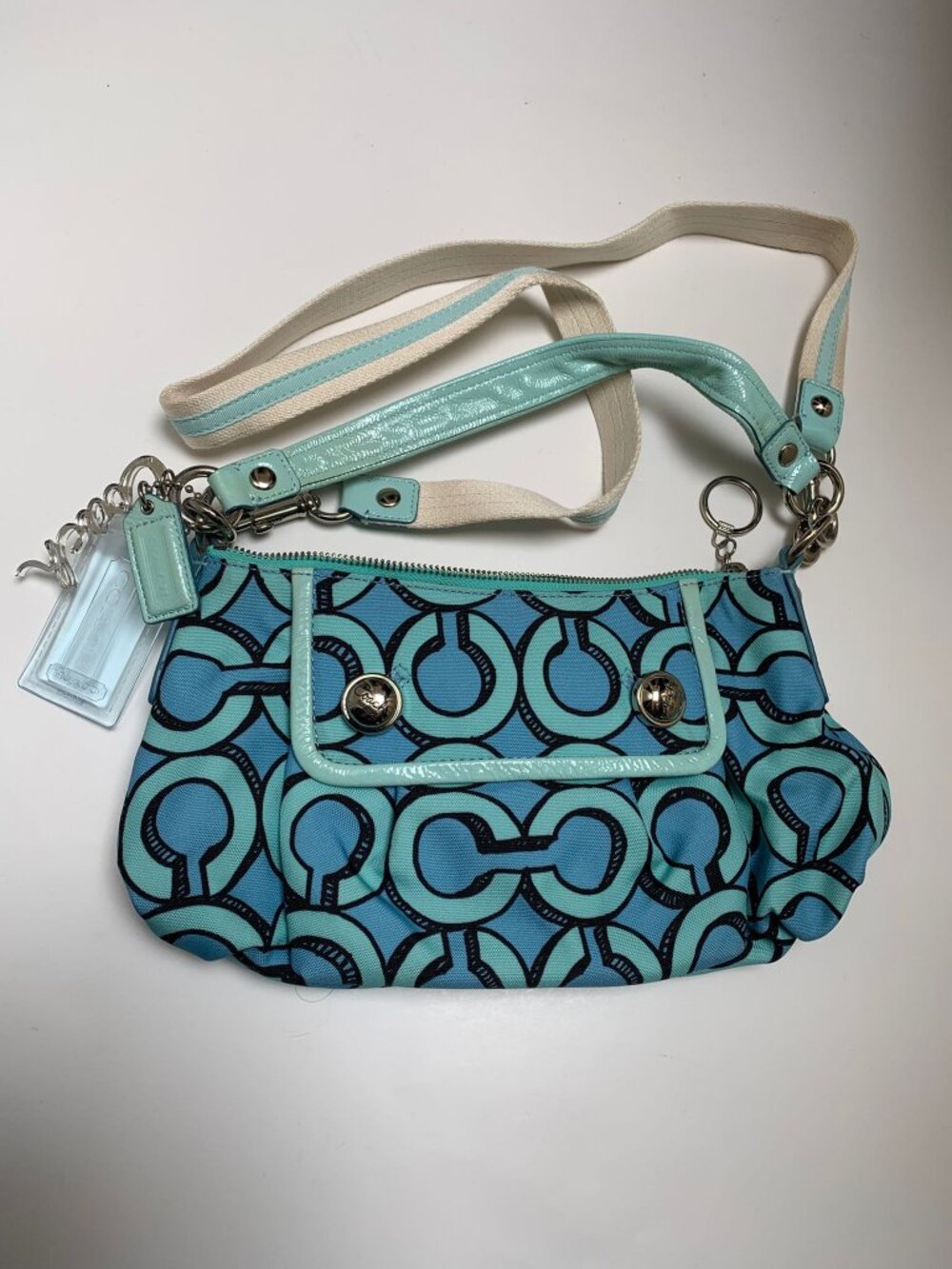 Vintage BNWOT Coach Poppy Fabric and Patent Leather Trim Crossbody